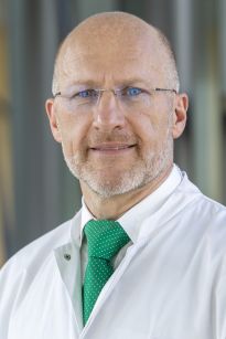 JPG Prof. Dr. med. Nasreddin Abolmaali (Quelle: Sabine Hunger)